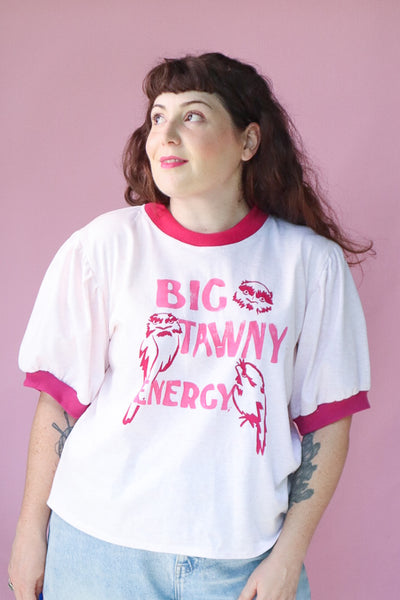 Big Tawny Energy T-shirt - Dark Pink + Pale Pink